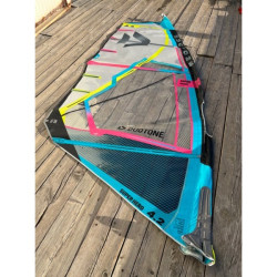 Duotone- Super Hero 4,2 / 2021