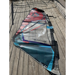 Voile Windsurf DUOTONE Super Hero 3.7m² 2022 Occasion